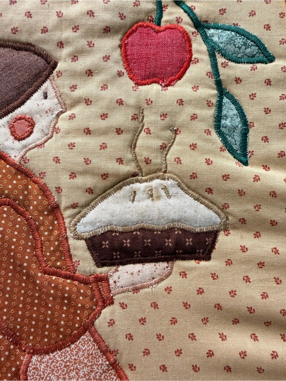 Vintage Handmade Welcome Wall Hanging Pie Lady Embroidered Cottagecore Decor - Picture 3 of 8